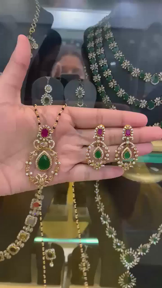 Necklace set