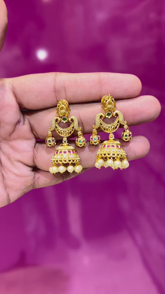 Ear rings