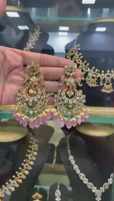 Ear rings