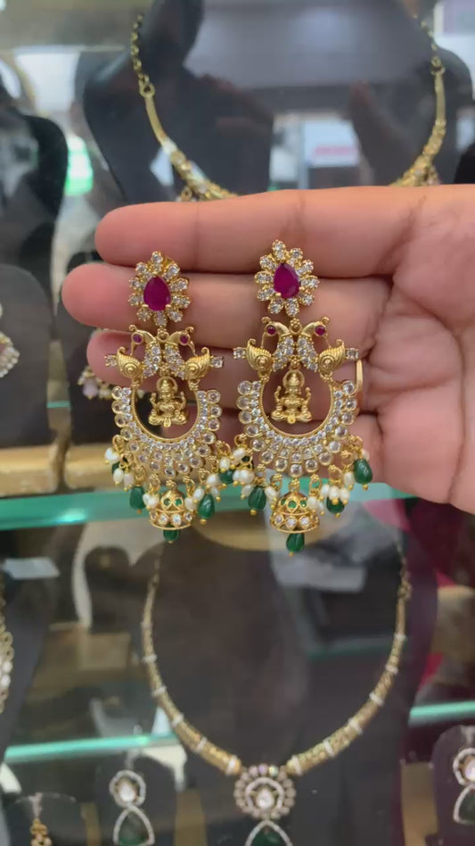 Ear rings
